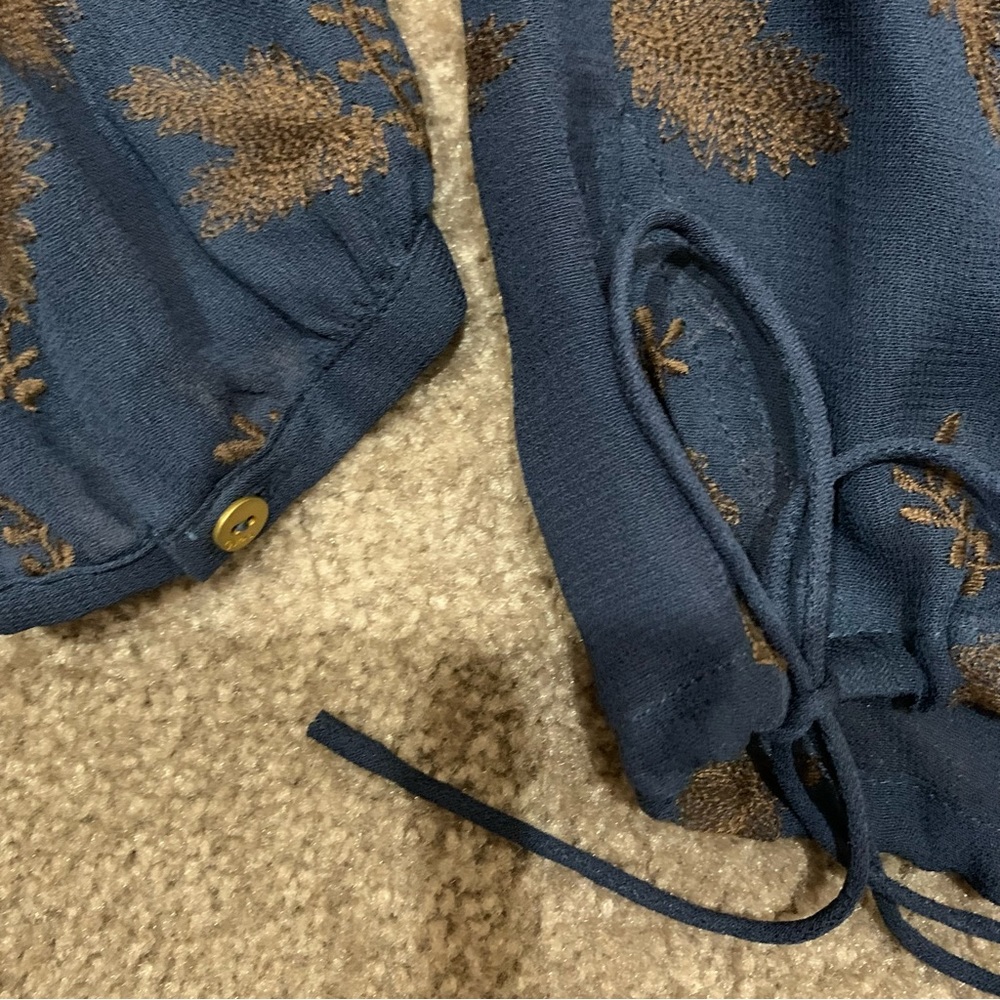 Wrap London sheer Navy blue with tan design, waist ties and button detail US Sz4 - Picture 5 of 10